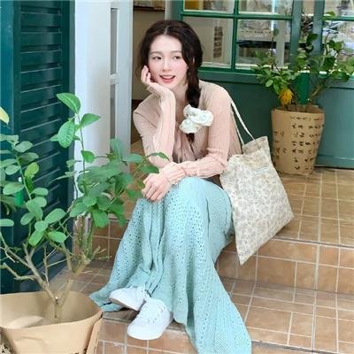 英格丽向西行